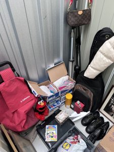 Various items left by last tenants